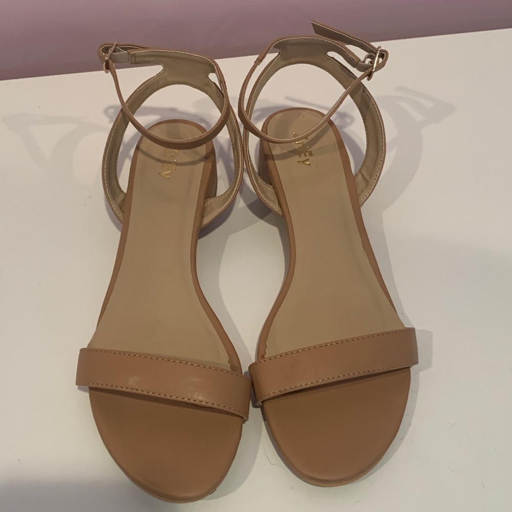 Beige ankle strap flat sandals 8.5